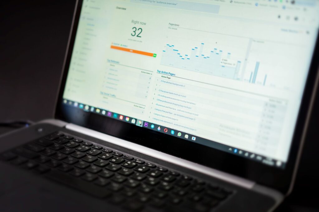 Core Web Vitals verbessern und LCP INP CLS auswerten