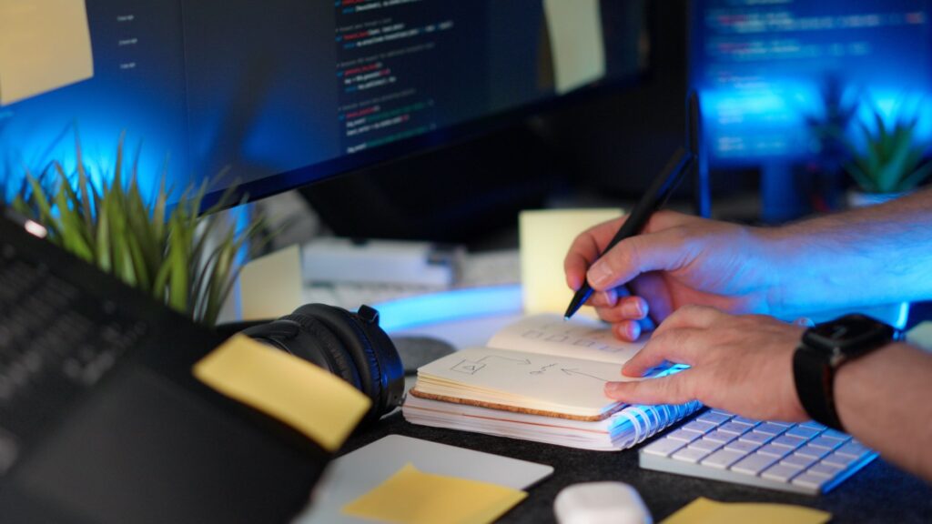 KI Prompts organisieren und Versionen mit einer Prüfliste testen