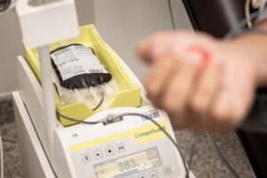 Plasma spenden gegen Geld und den Ablauf im Spendezentrum verstehen
