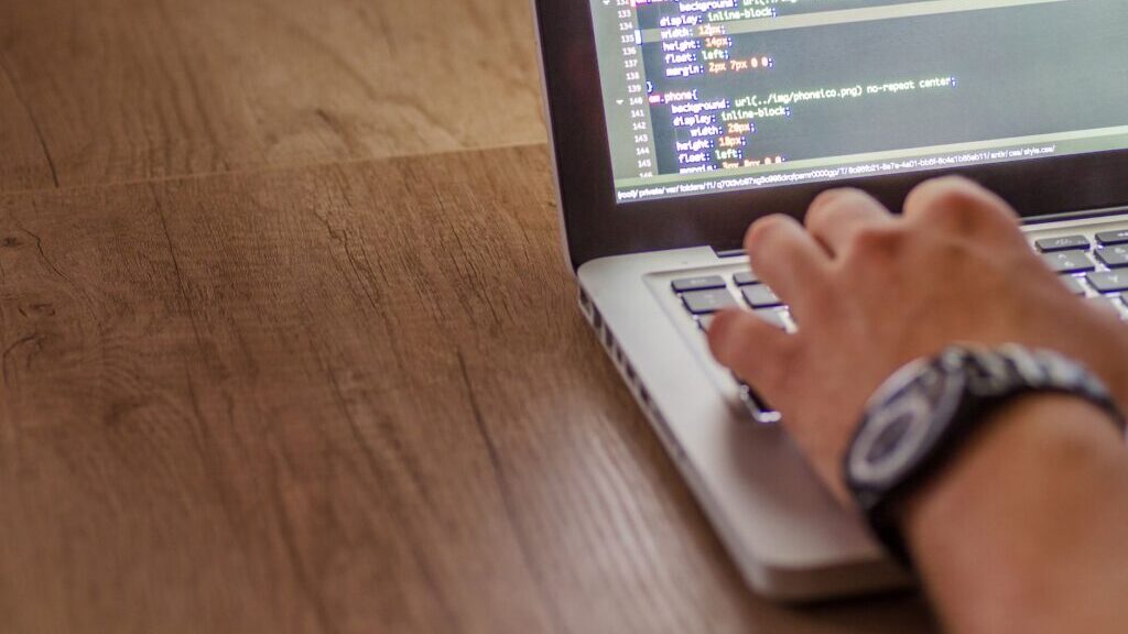 WordPress Staging erstellen und Änderungen am Laptop testen