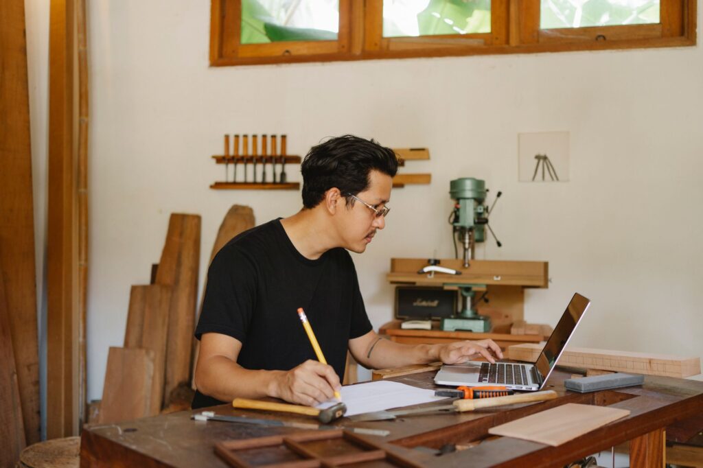 Etsy Affiliate Programm mit einer thematisch passenden Kreativ Nische vorbereiten