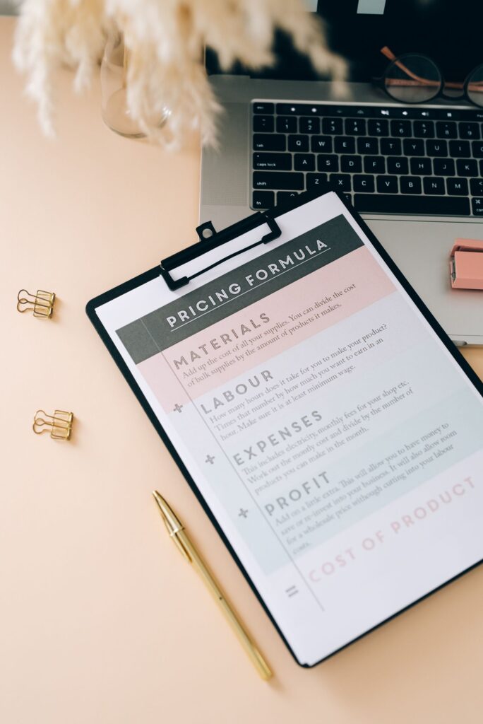 Business in the Pocket Automatisierung mit strukturiertem digitalen Arbeitsplatz